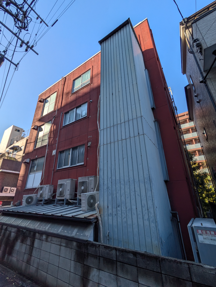 v20260410151004/fresh/building/J00100363843_10