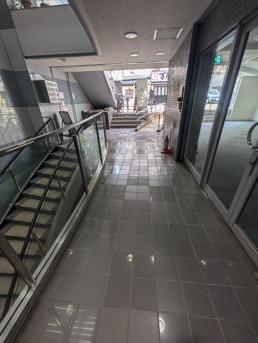 v20260410151004/fresh/building/J00100379530_8