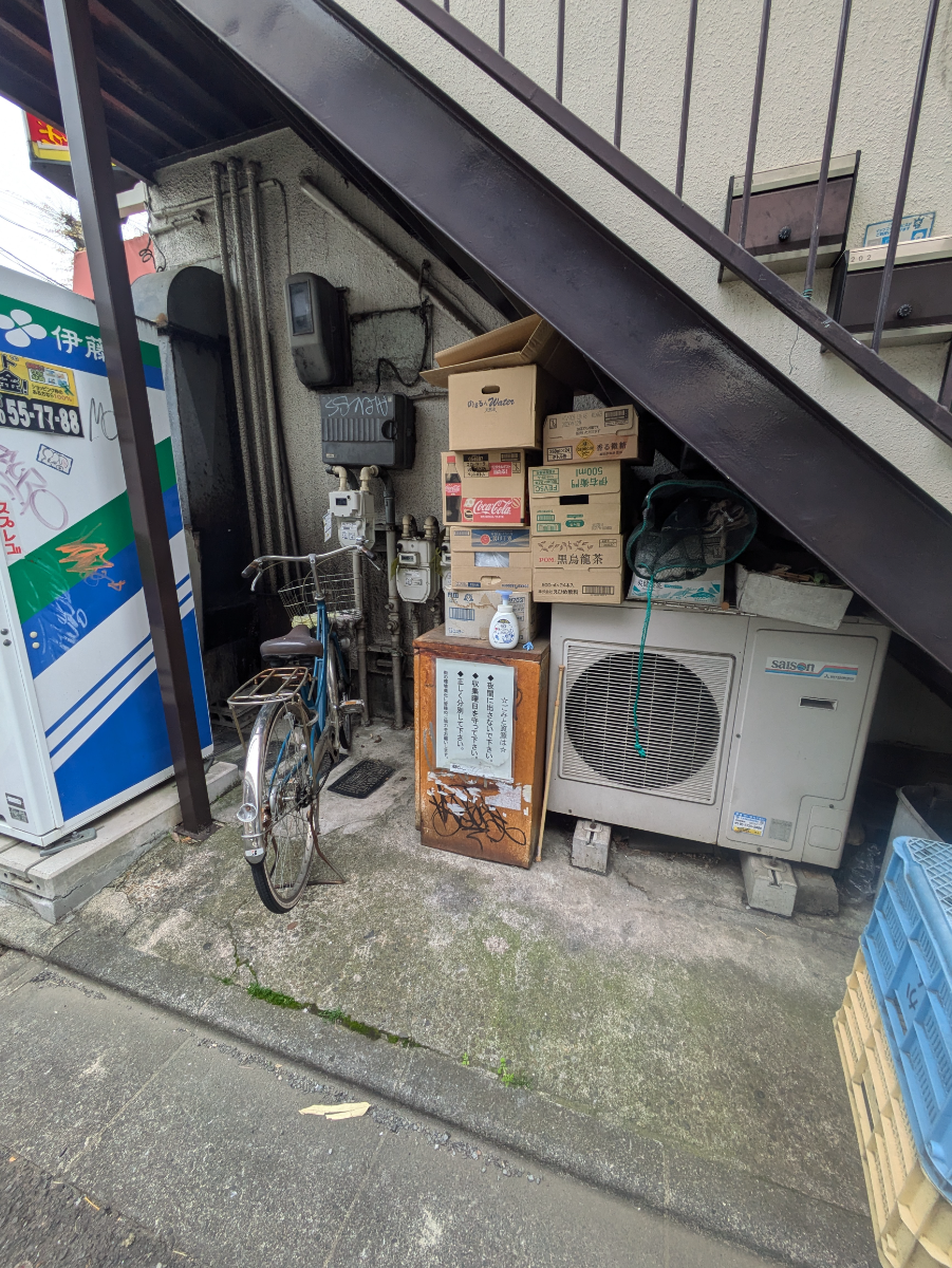 v20260410151004/fresh/building/J00100406982_9