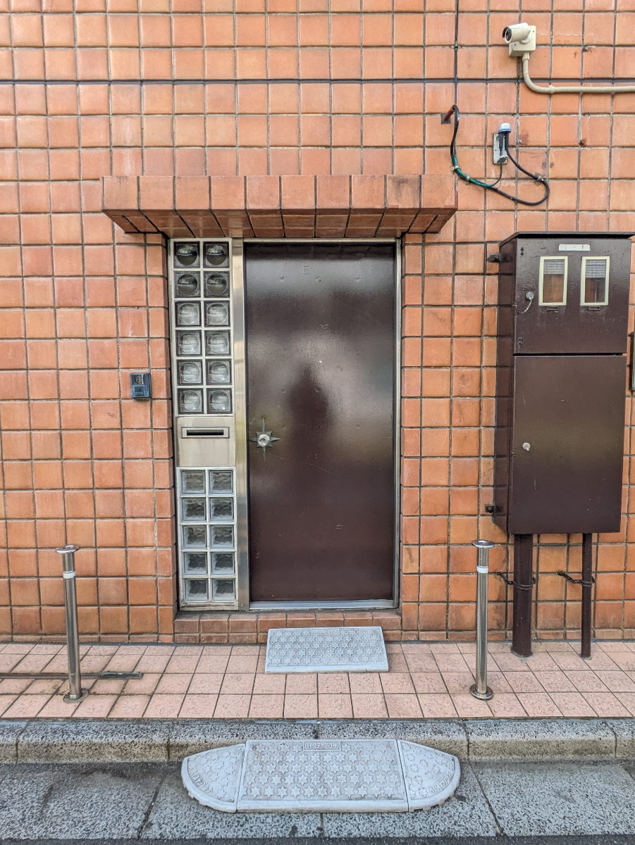 v20260410151004/fresh/building/J00100511289_9