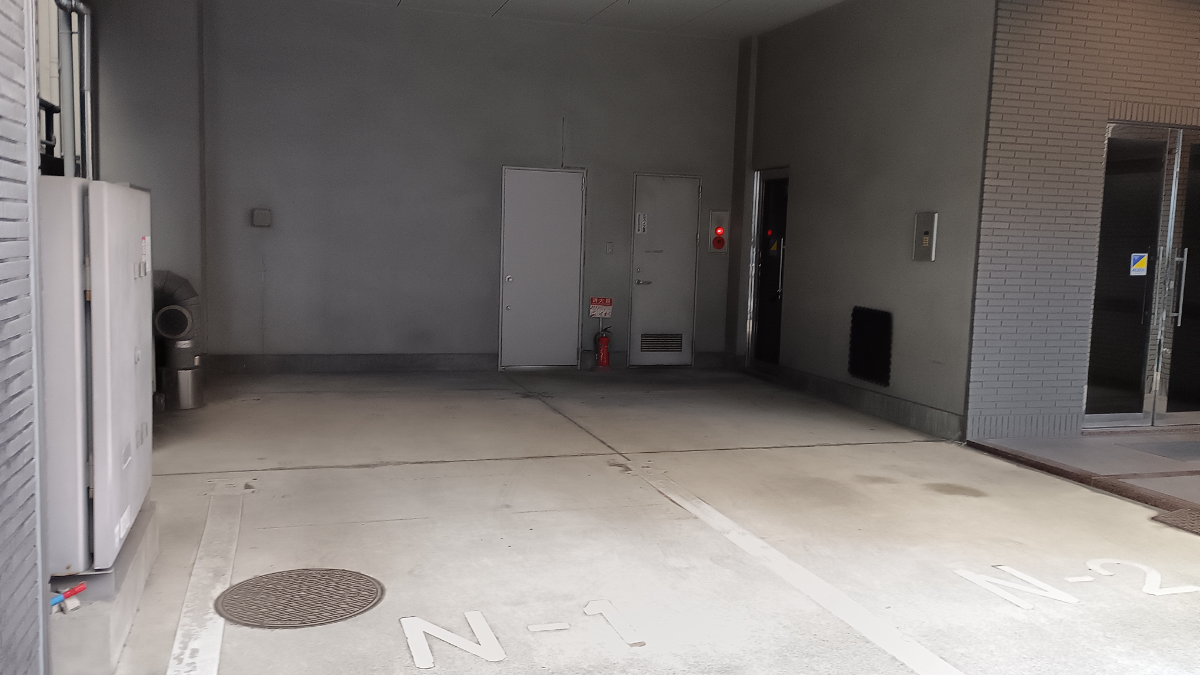 v20260411150636/fresh/building/J00100359110_9