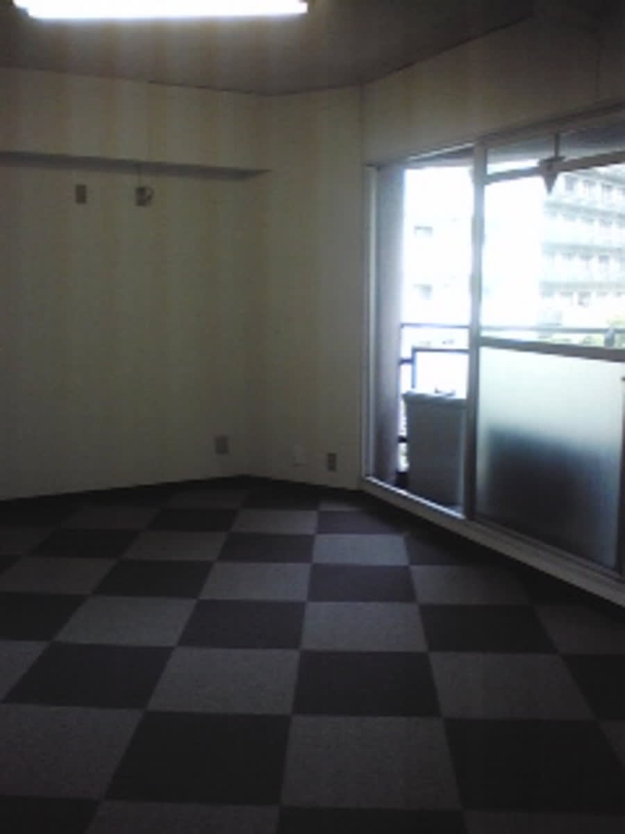v20260411150636/fresh/building/J00100372179_5