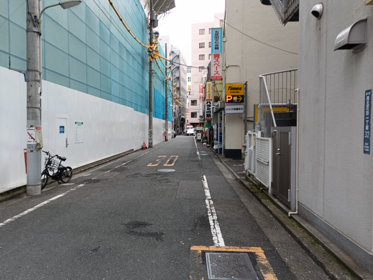 v20260411150636/fresh/building/J00100372305_14