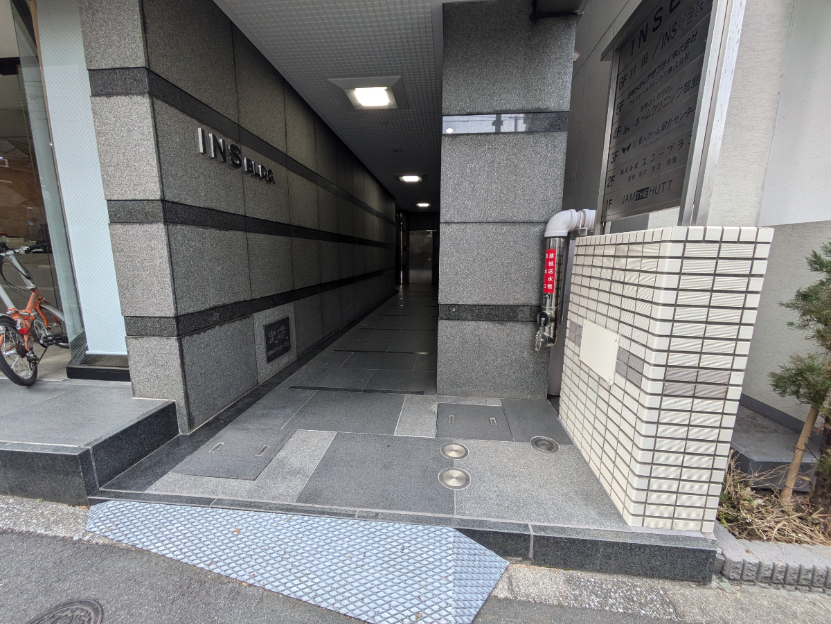 v20260411150636/fresh/building/J00100382503_3