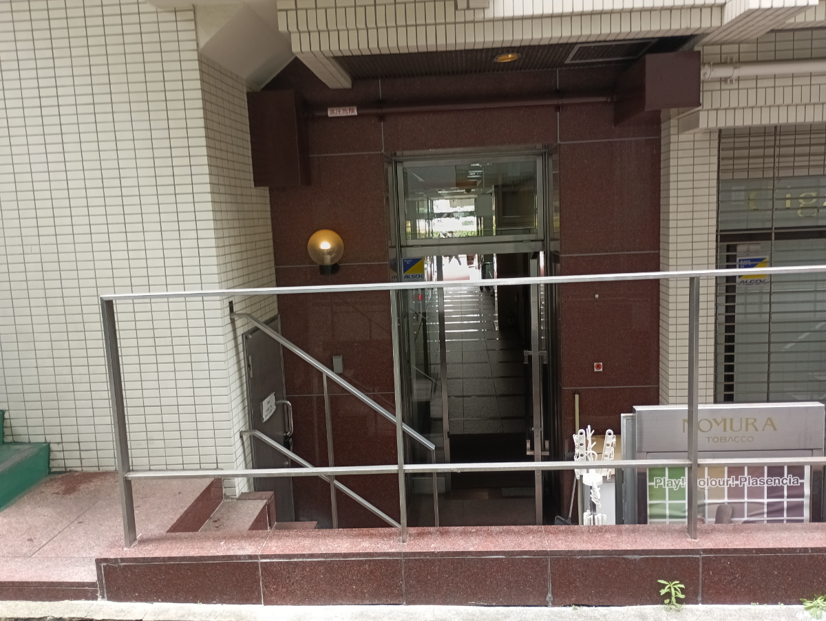 v20260411150636/fresh/building/J00100390487_11