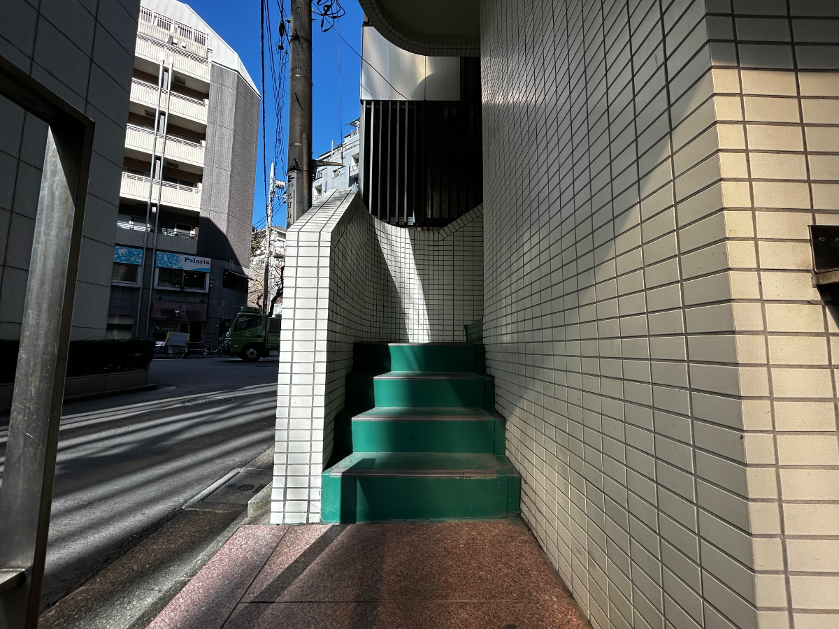 v20260411150636/fresh/building/J00100390487_16