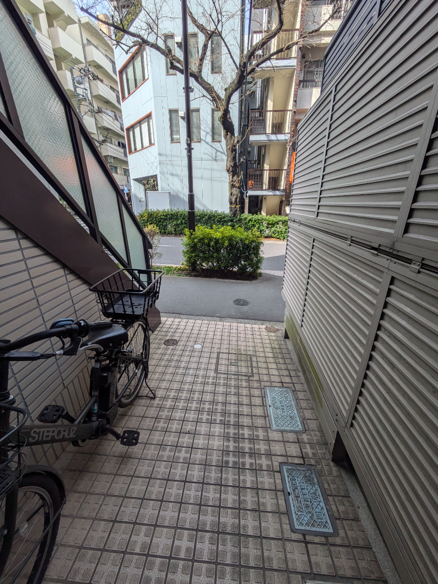 v20260411150636/fresh/building/J00100395219_13