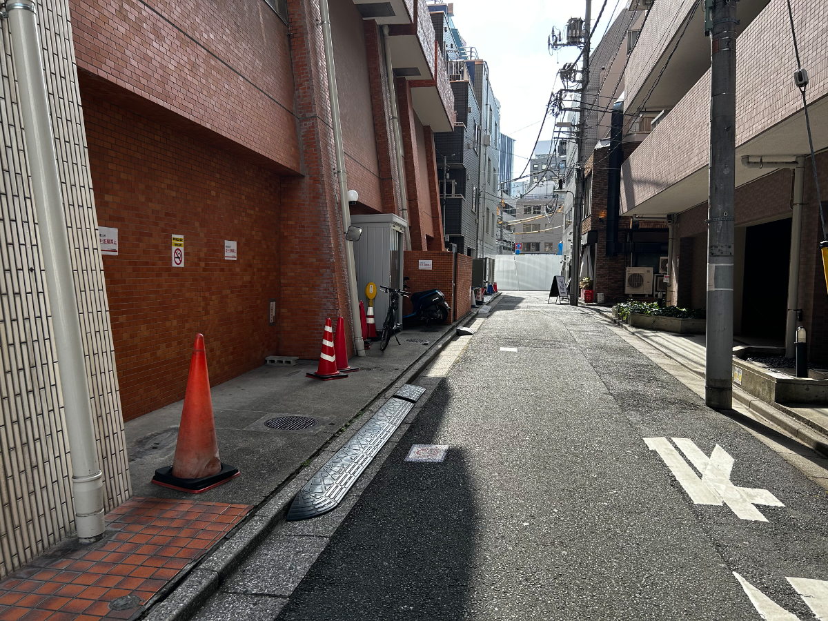 v20260411150636/fresh/building/J00100396672_2