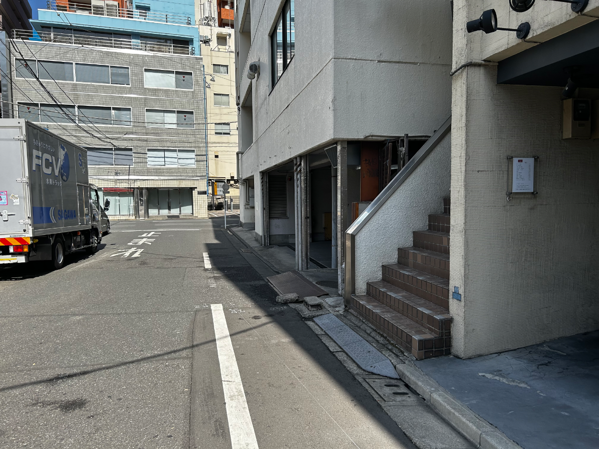 v20260411150636/fresh/building/J00100398063_11