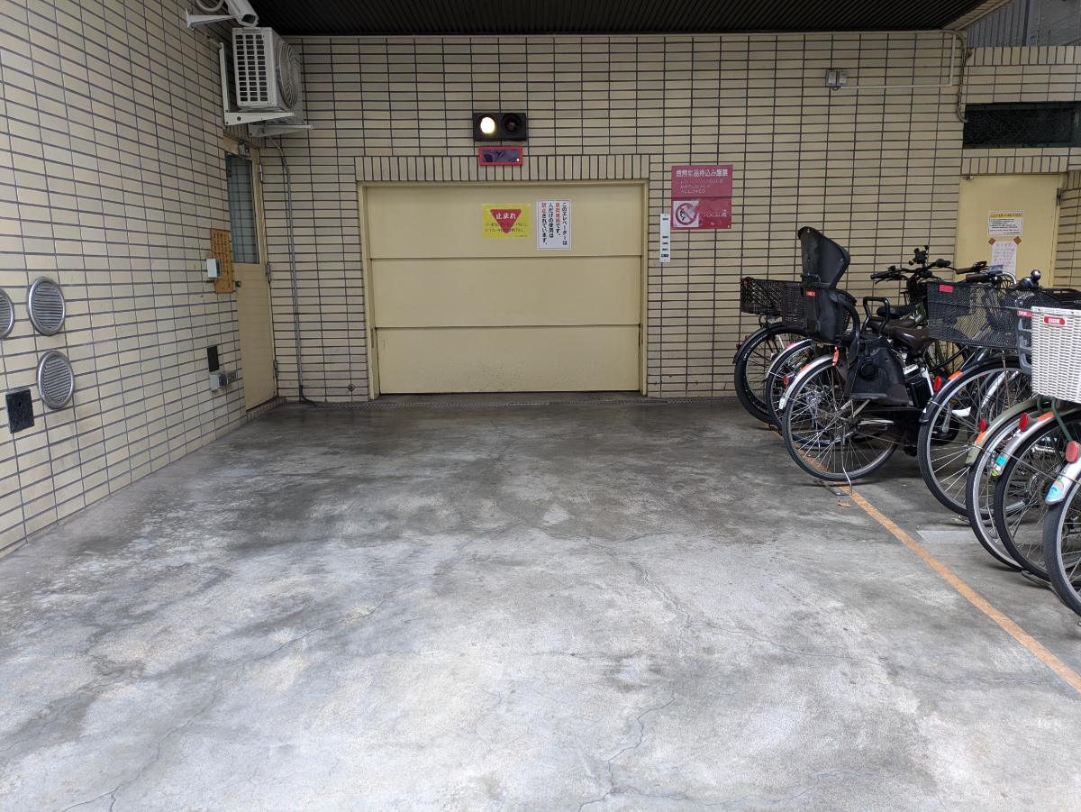 v20260411150636/fresh/building/J00100428588_8