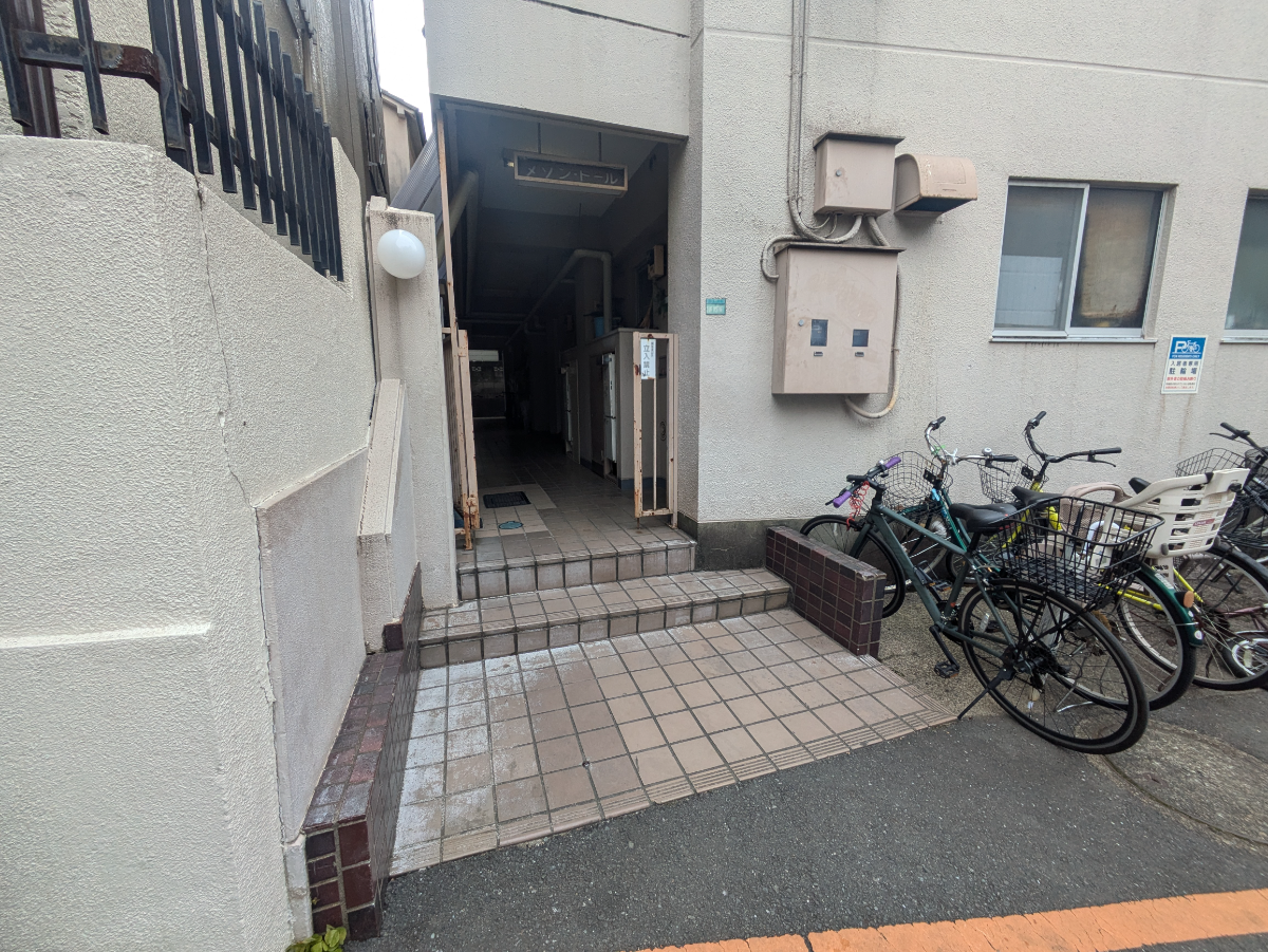 v20260411150636/fresh/building/J00100610183_3