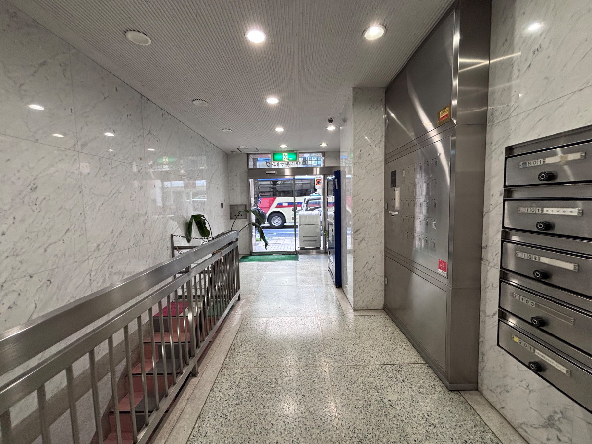 v20260414150859/fresh/building/J00100401242_14