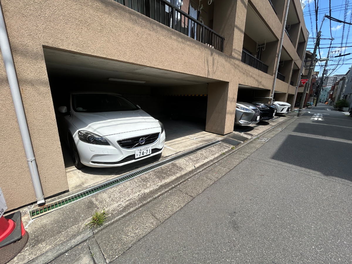 v20260422150755/fresh/building/J00100611315_11
