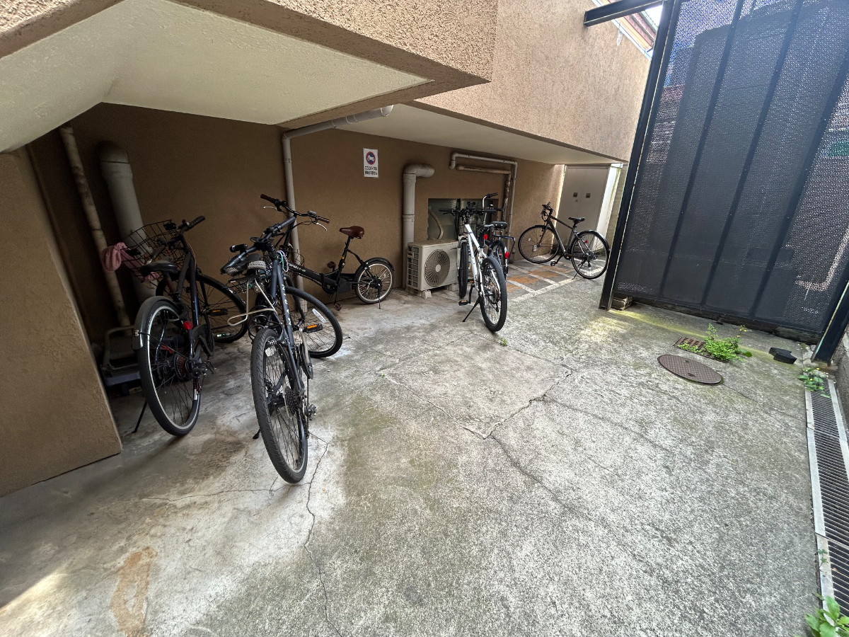 v20260422150755/fresh/building/J00100611315_9