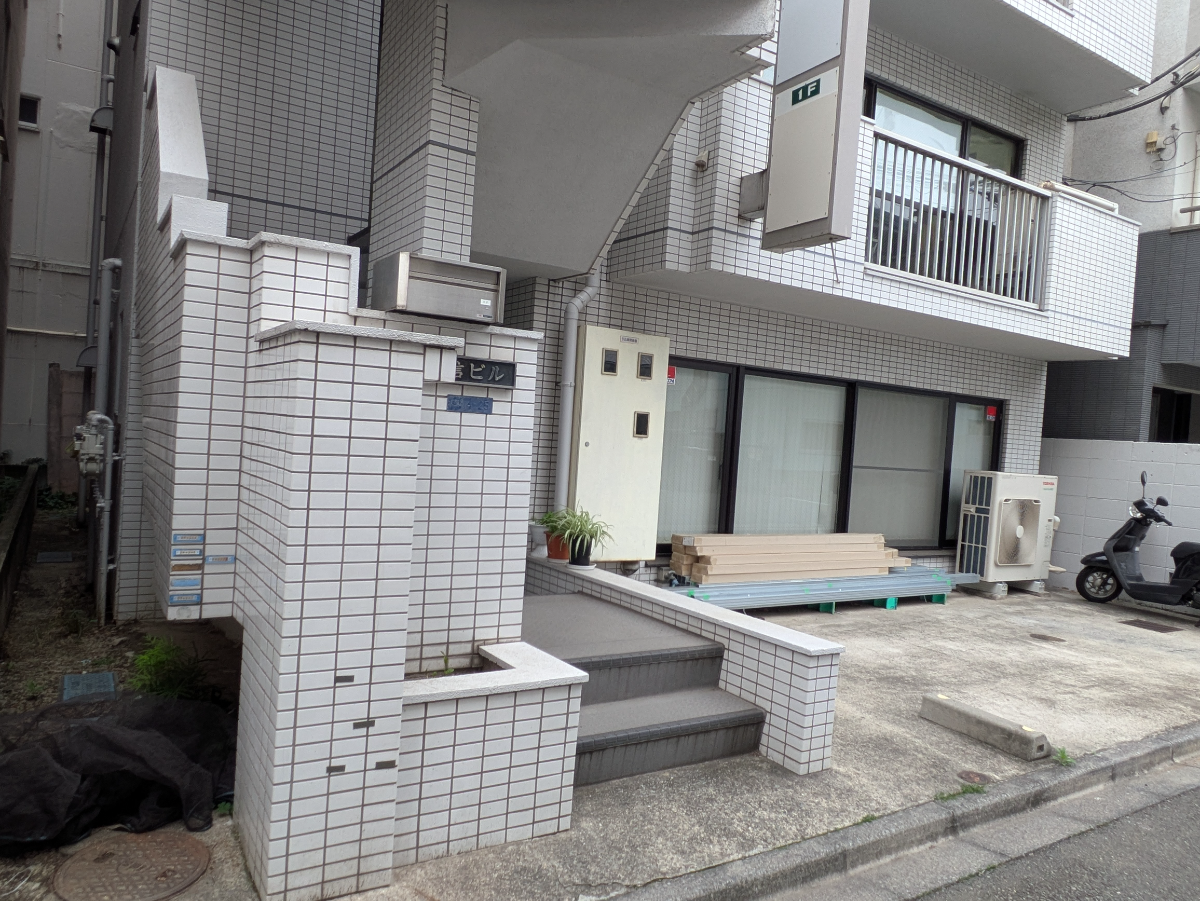 v20260423151000/fresh/building/J00100386690_9