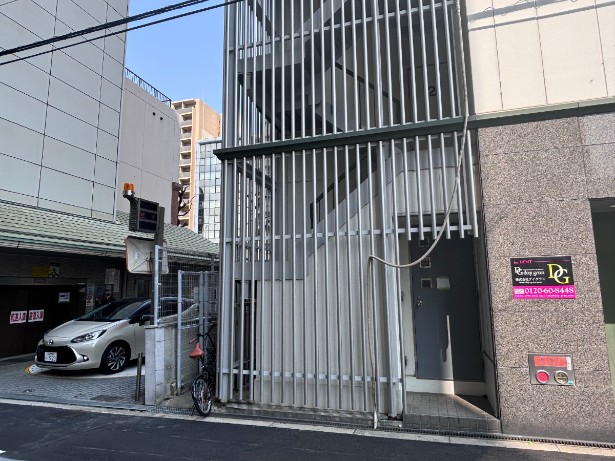 v20260423151000/fresh/building/J00100610830_16