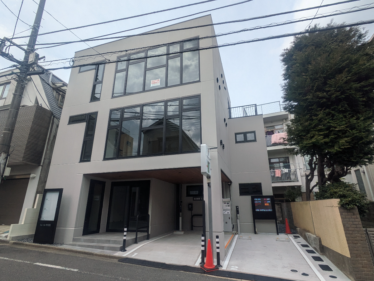 v20260423151000/fresh/building/J00100636487_1