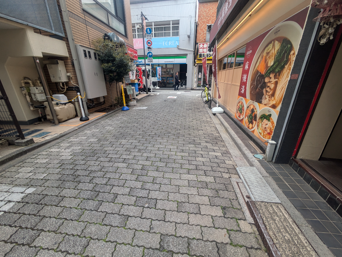 v20260427151116/fresh/building/J00100358778_16