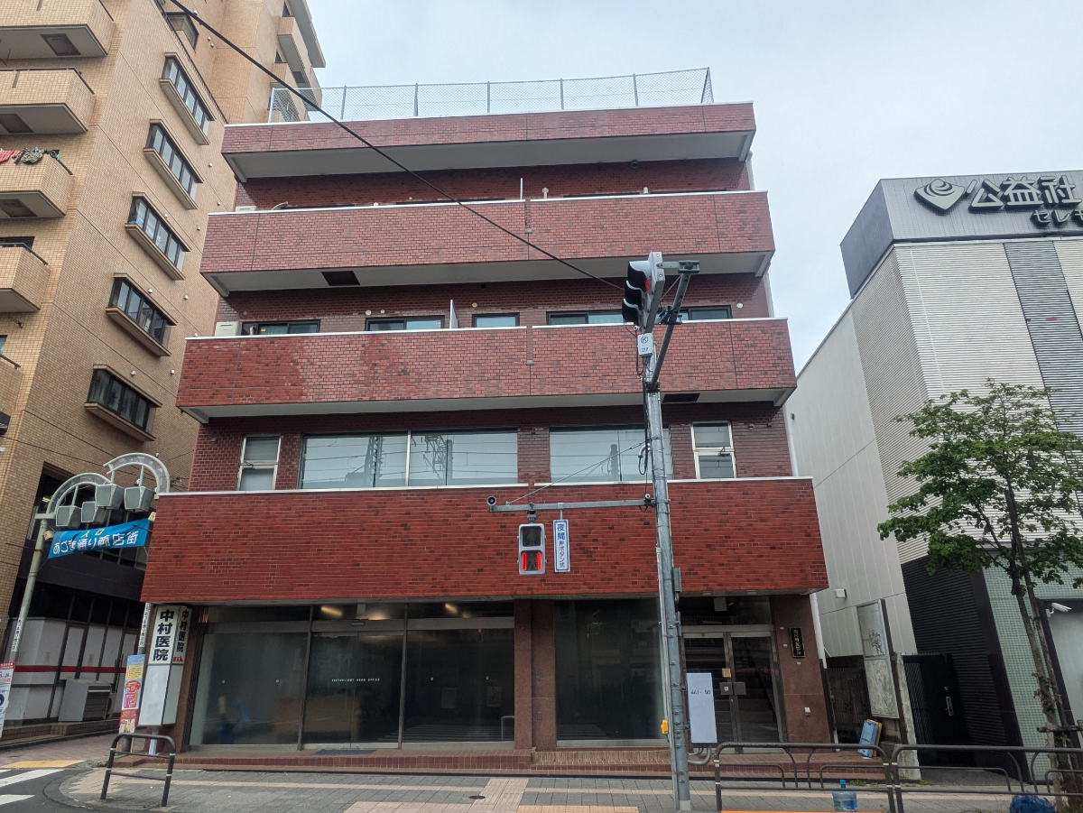 v20260427151116/fresh/building/J00100360345_1