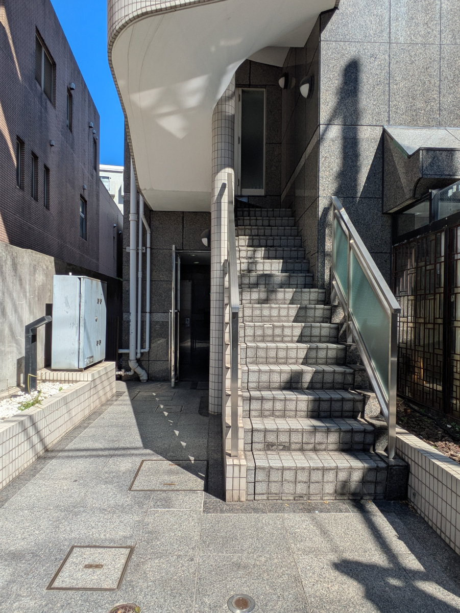 v20260427151116/fresh/building/J00100377974_14