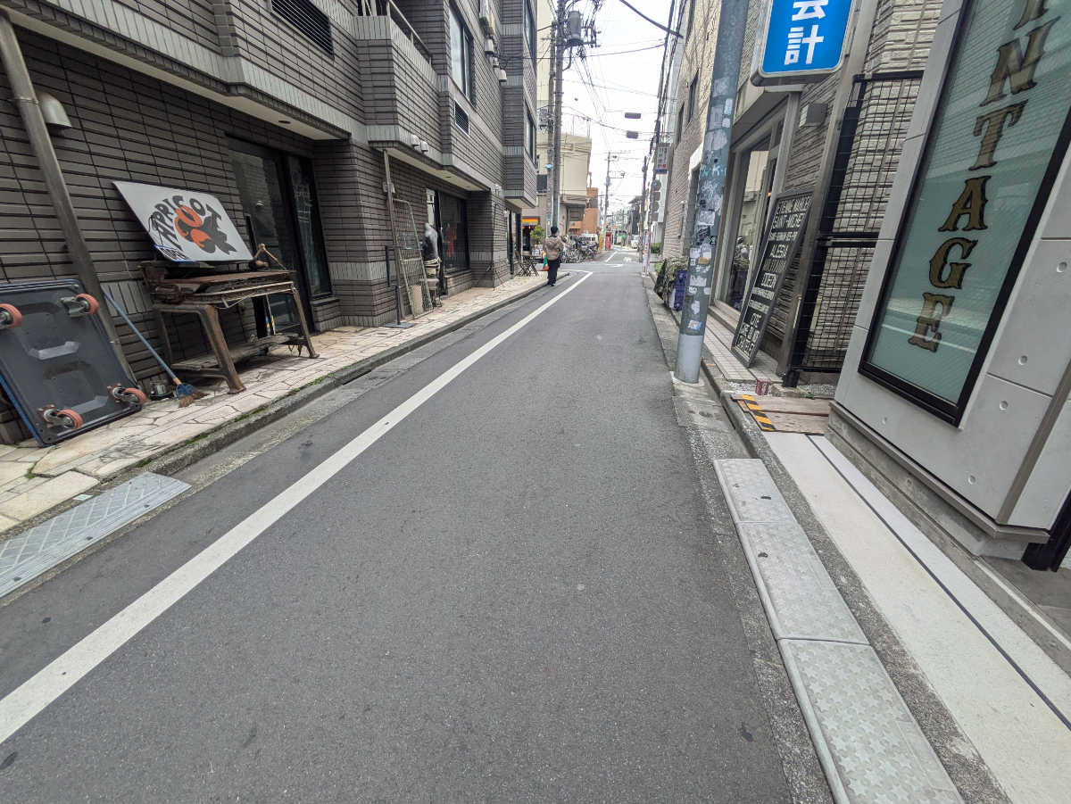 v20260427151116/fresh/building/J00100409988_11