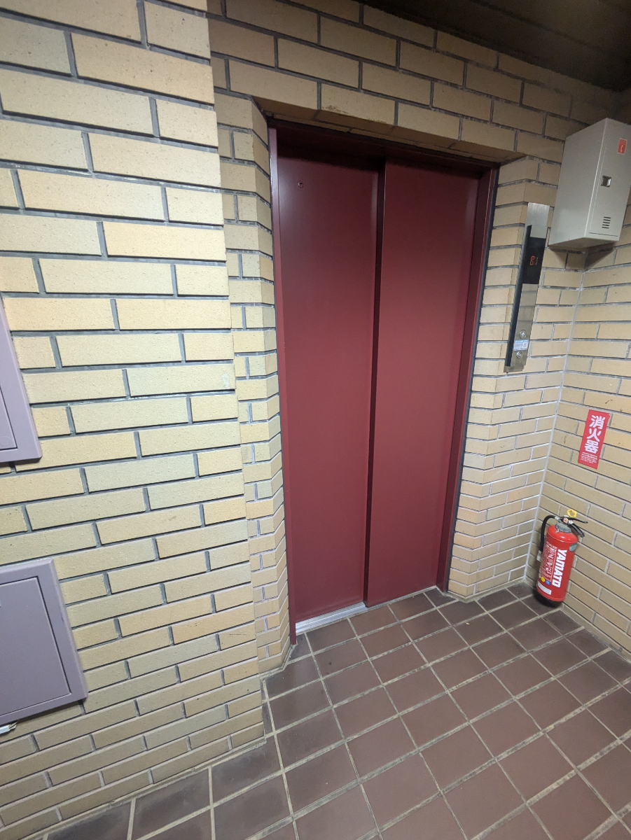 v20260427151116/fresh/building/J00100410028_4