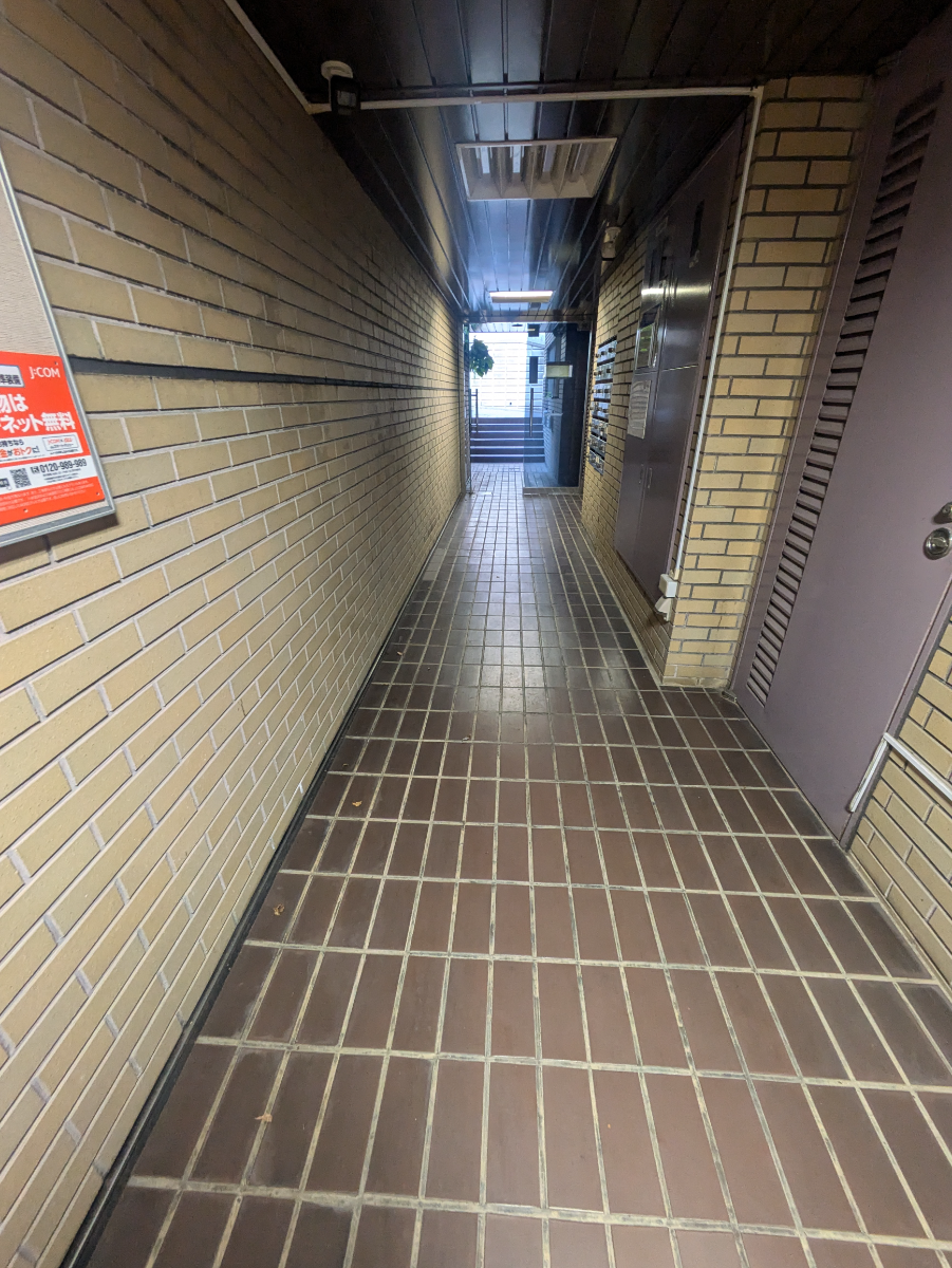 v20260427151116/fresh/building/J00100410028_9