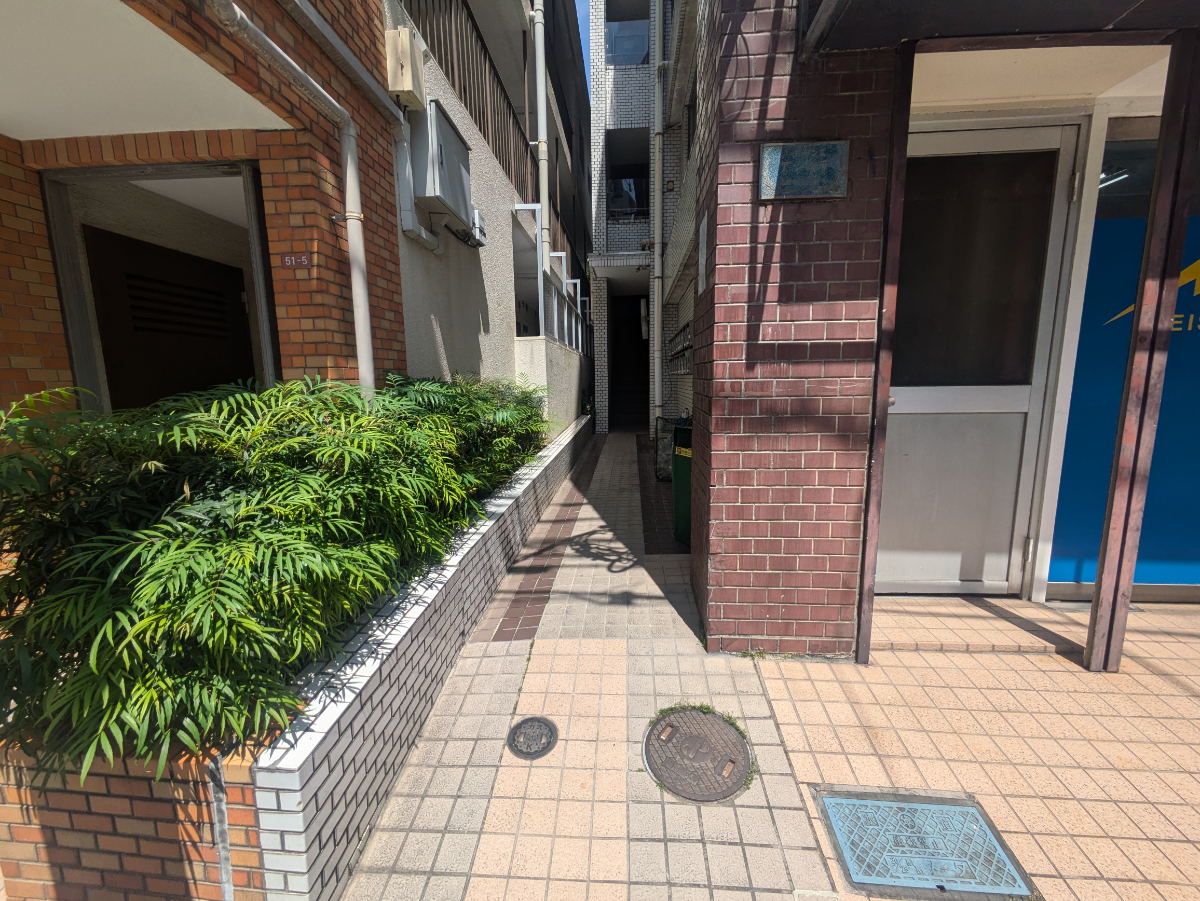 v20260427151116/fresh/building/J00100411601_3