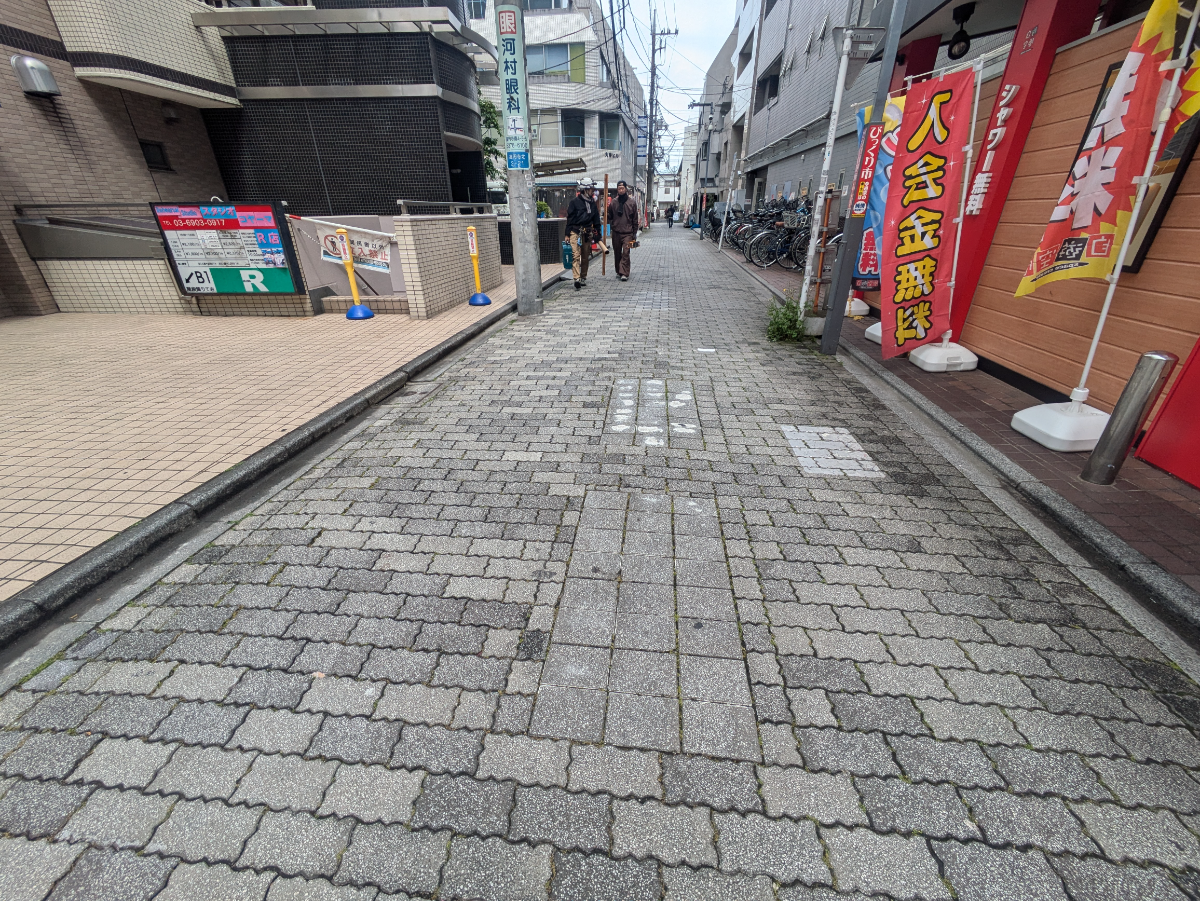 v20260427151116/fresh/building/J00100417011_12