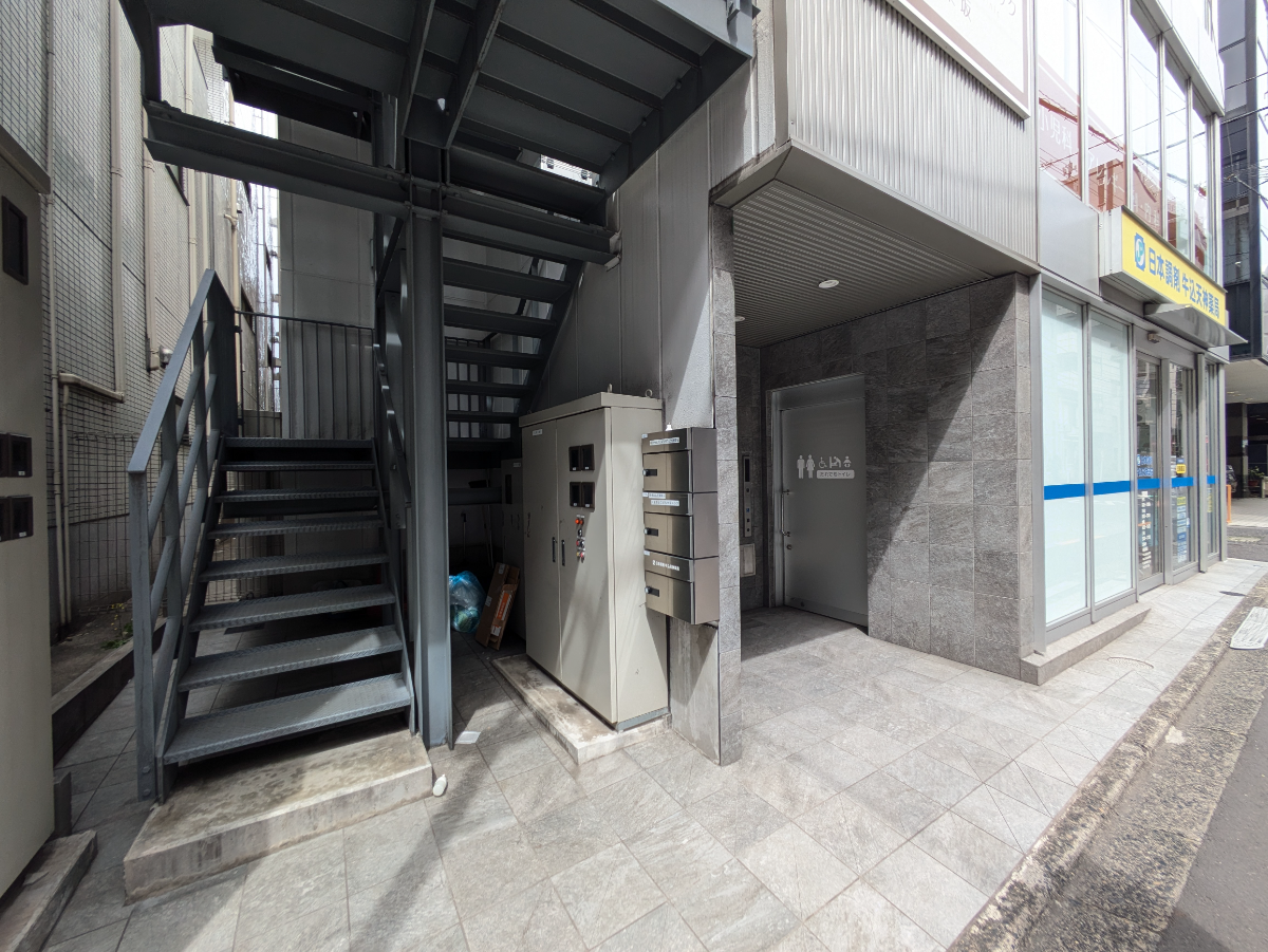 v20260427151116/fresh/building/J00100475736_11
