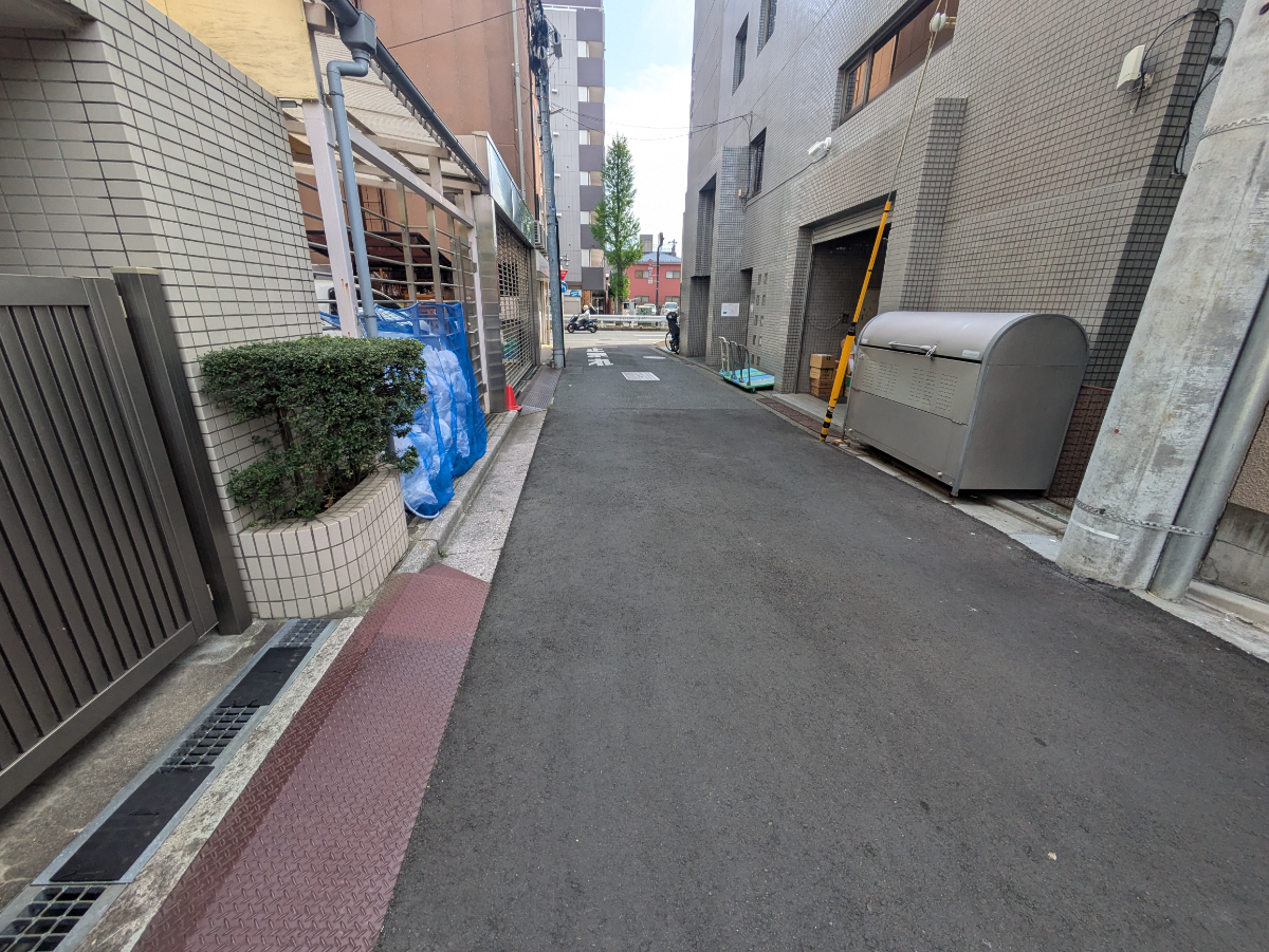 v20260427151116/fresh/building/J00100483433_11