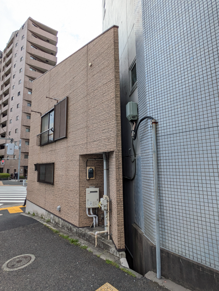 v20260427151116/fresh/building/J00100502849_9