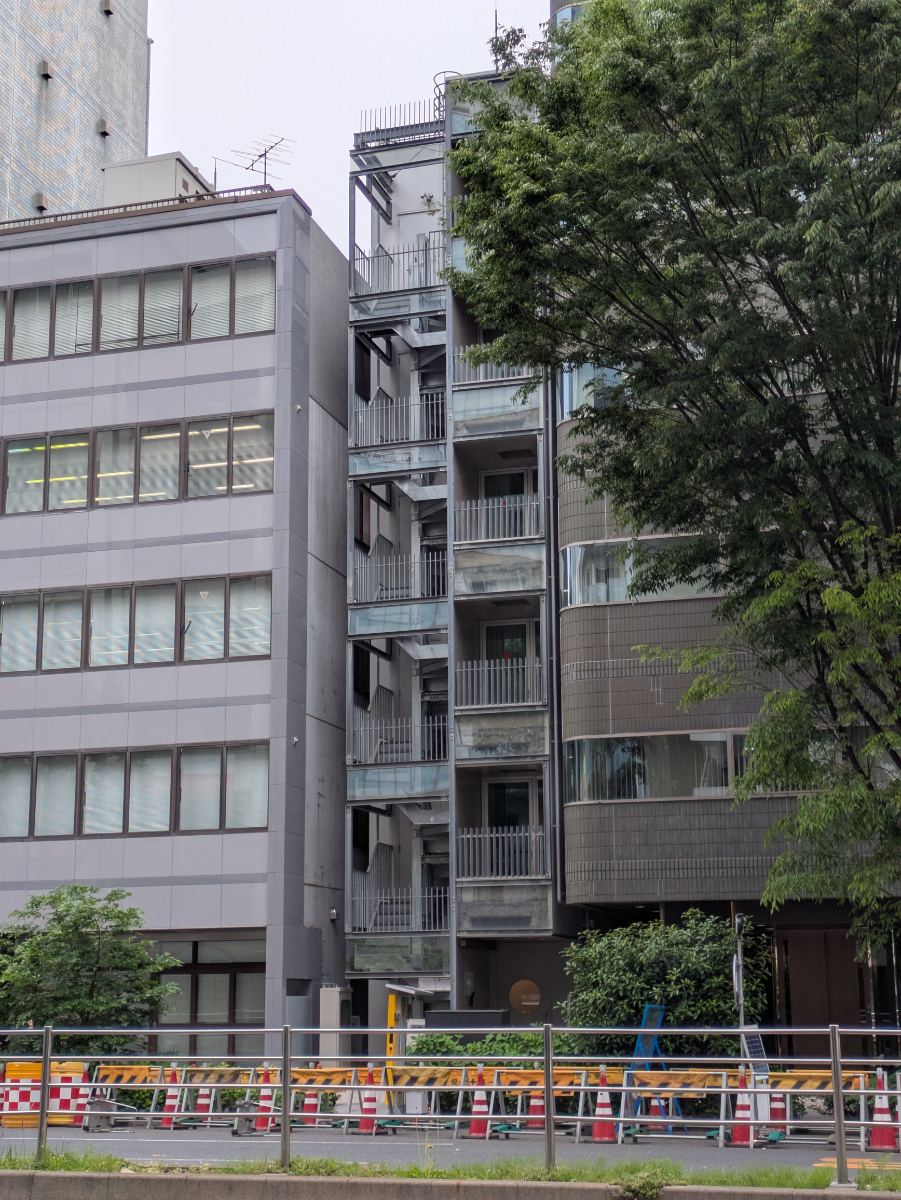 v20260427151116/fresh/building/J00100631471_6