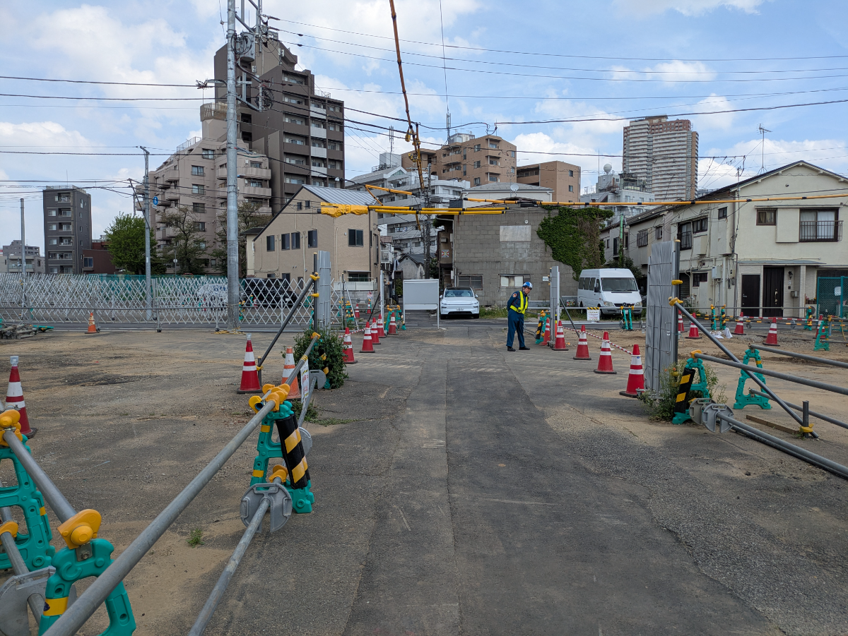 v20260427151116/fresh/building/J00100633556_10