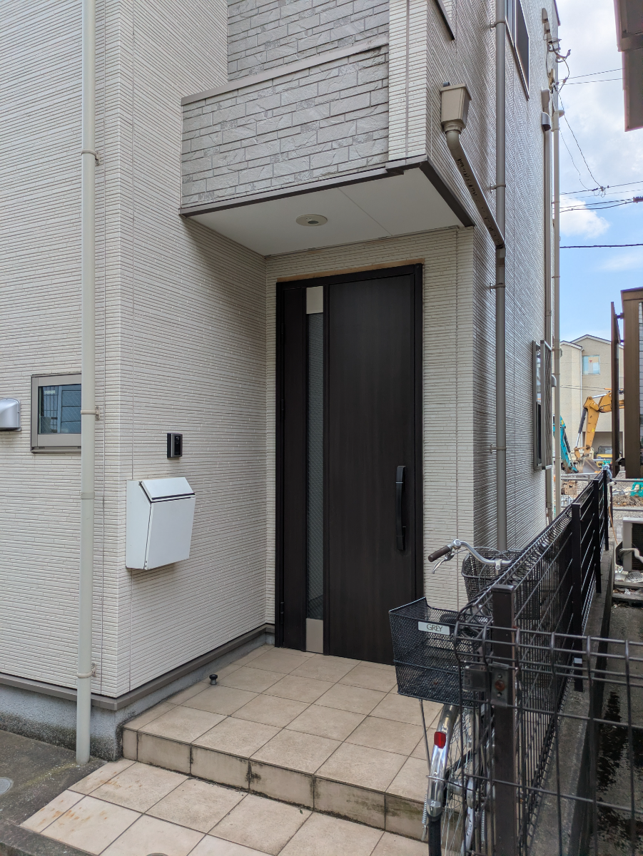 v20260427151116/fresh/building/J00100633556_3
