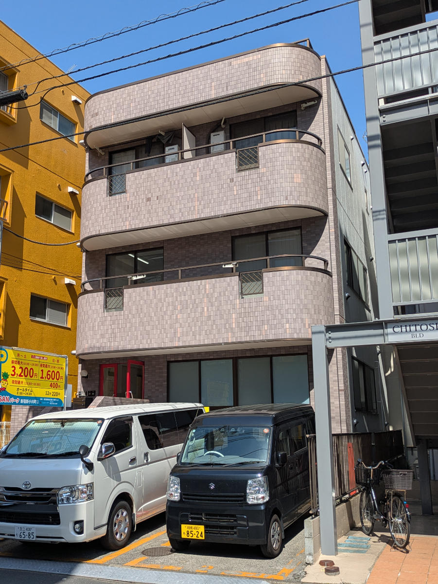 v20260427151116/fresh/building/J00100634077_11