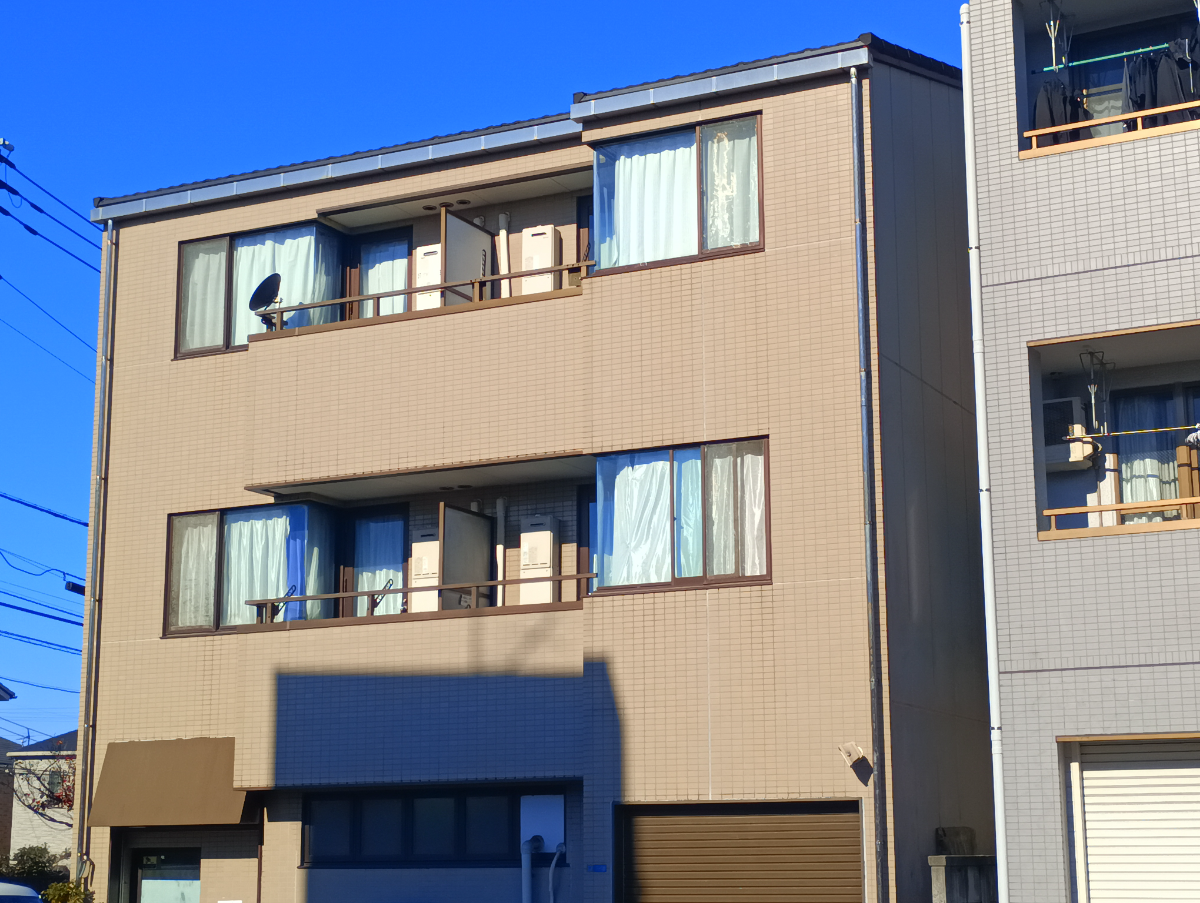 v20260429150637/fresh/building/J00100403990_15