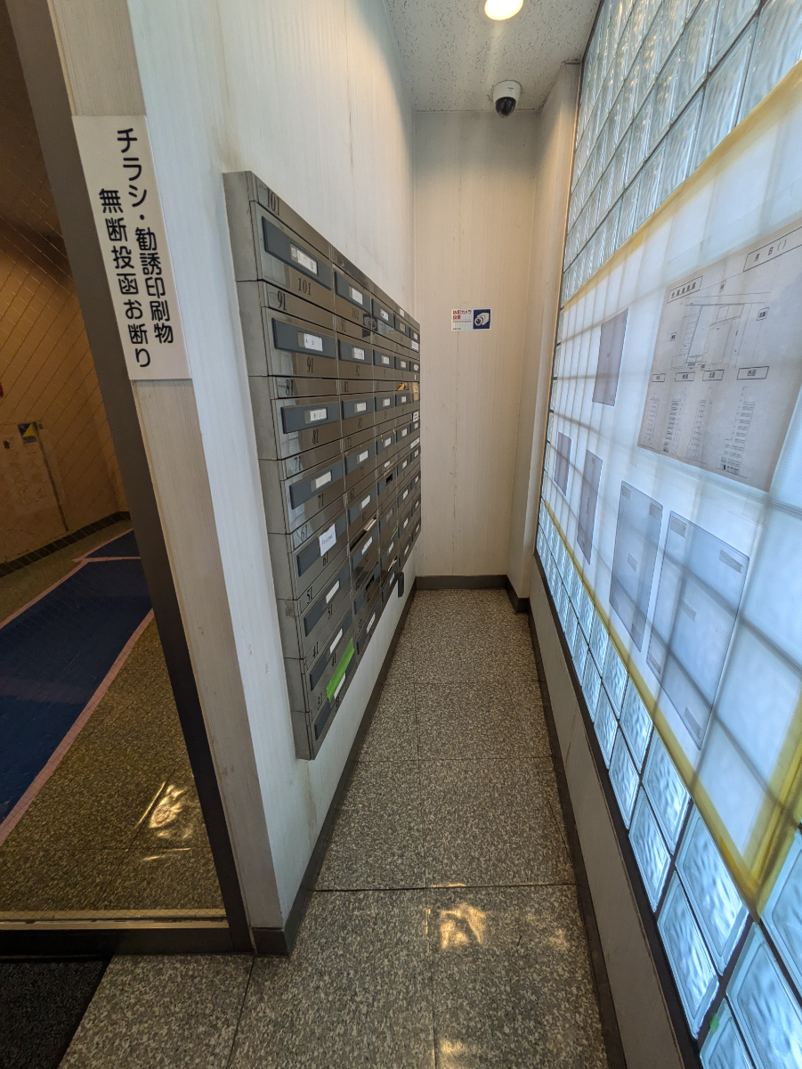 v20260429150637/fresh/building/J00100417293_9