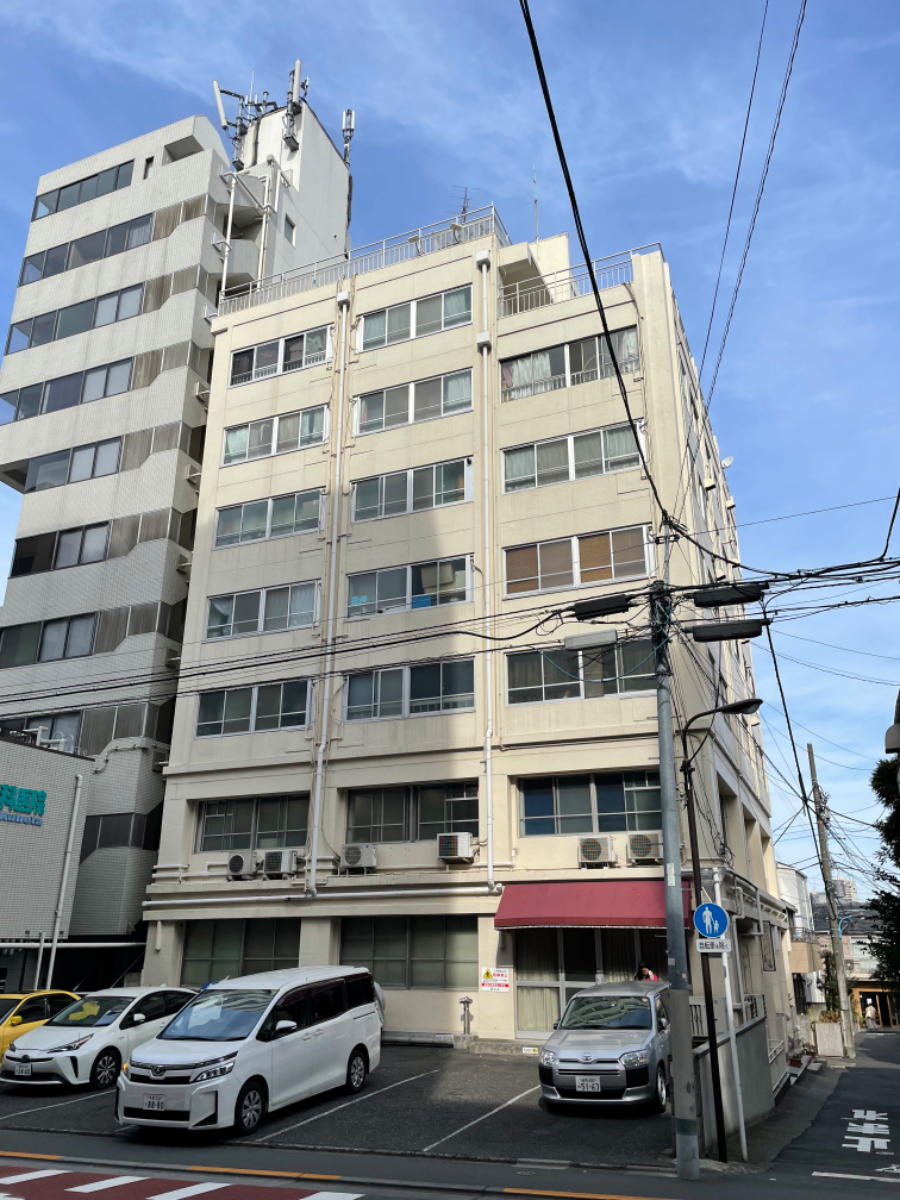 v20260429150637/fresh/building/J00100443895_14