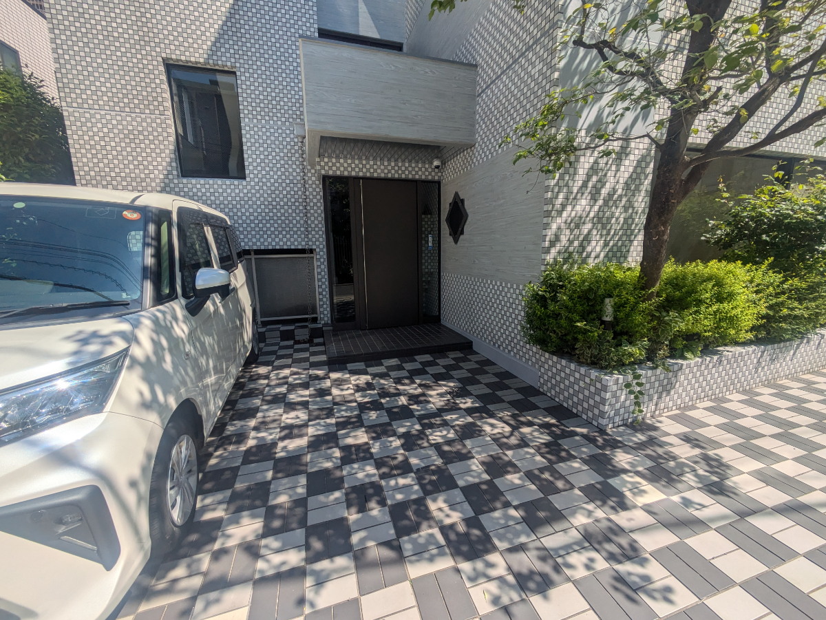 v20260429150637/fresh/building/J00100474965_3