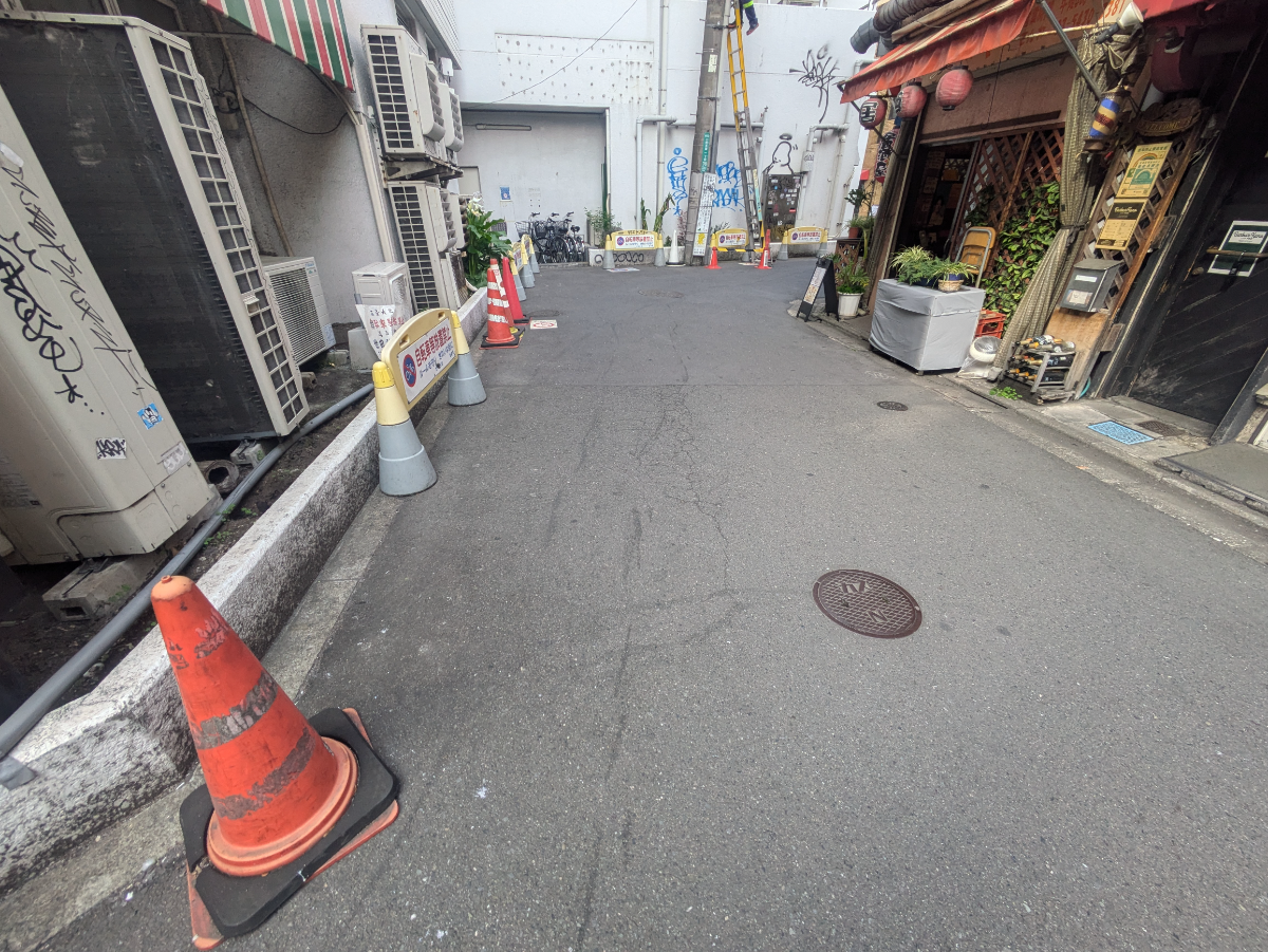 v20260501150758/fresh/building/J00100358977_8