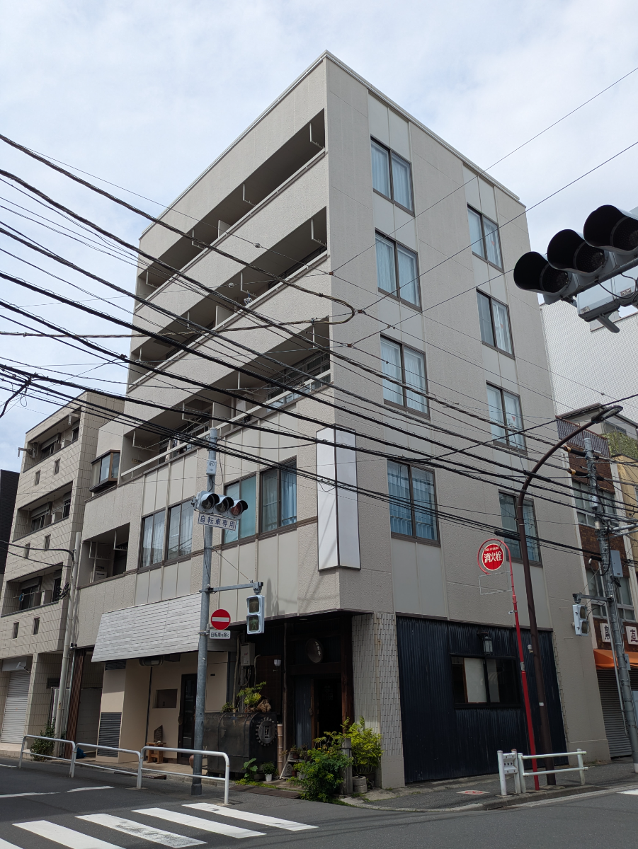 v20260501150758/fresh/building/J00100363650_9