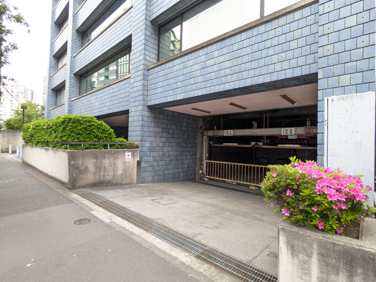 v20260501150758/fresh/building/J00100378715_11