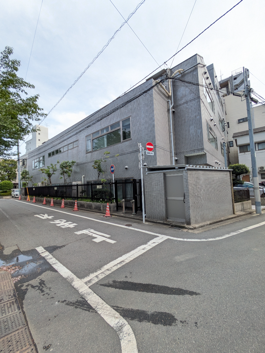 v20260501150758/fresh/building/J00100390651_12