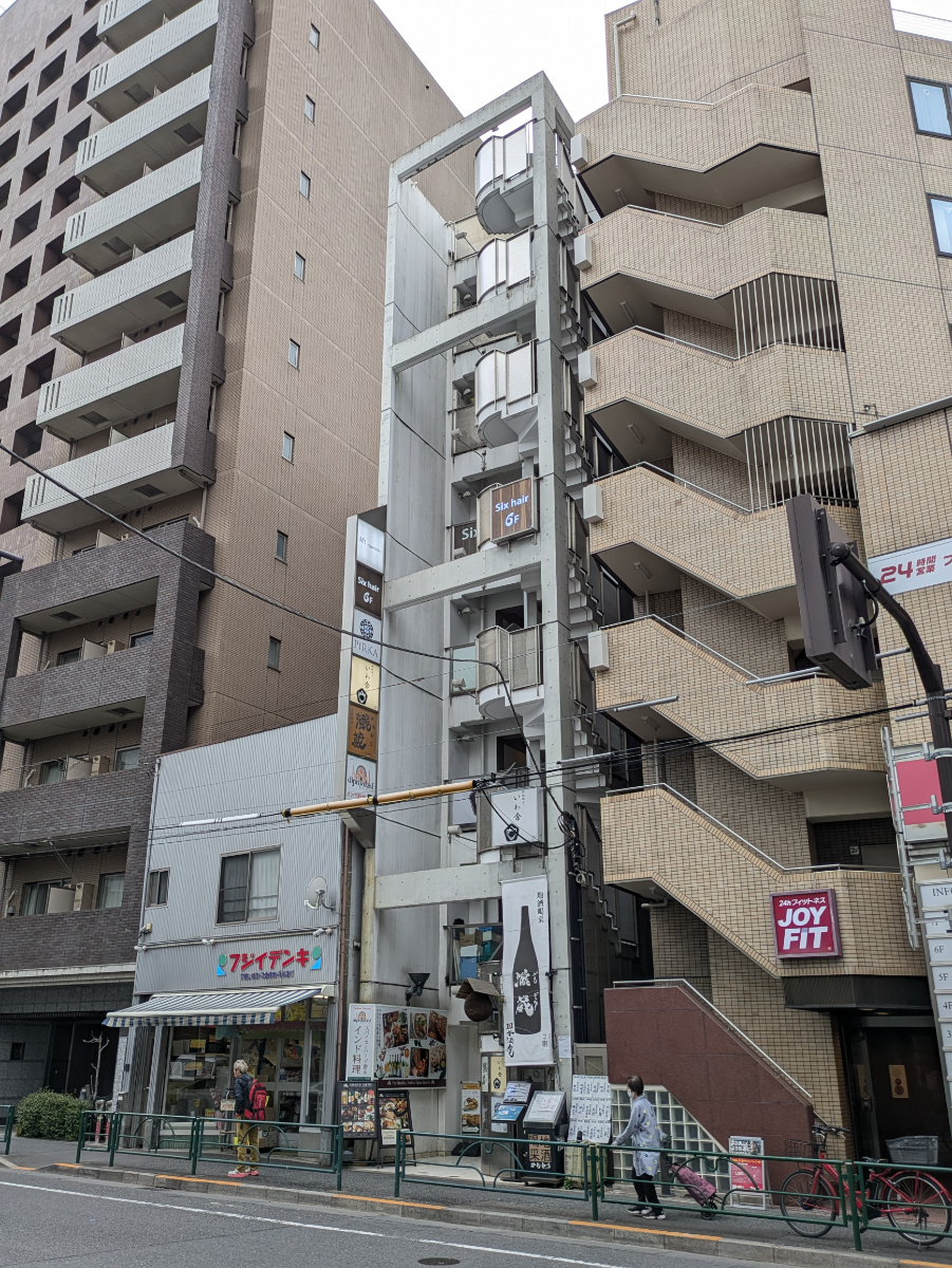 v20260501150758/fresh/building/J00100396016_11