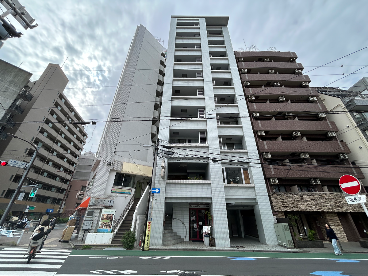 v20260501150758/fresh/building/J00100404869_1