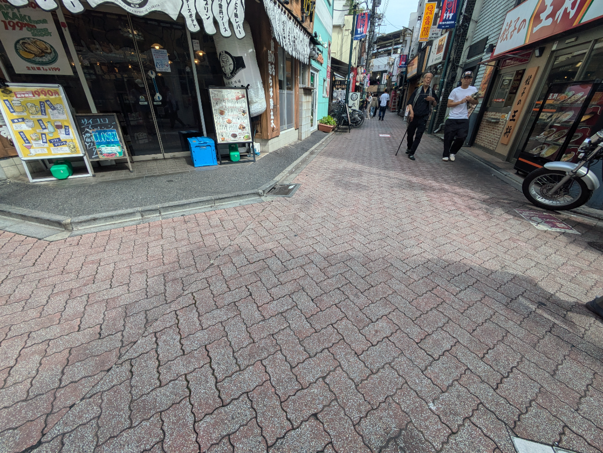 v20260501150758/fresh/building/J00100419950_9