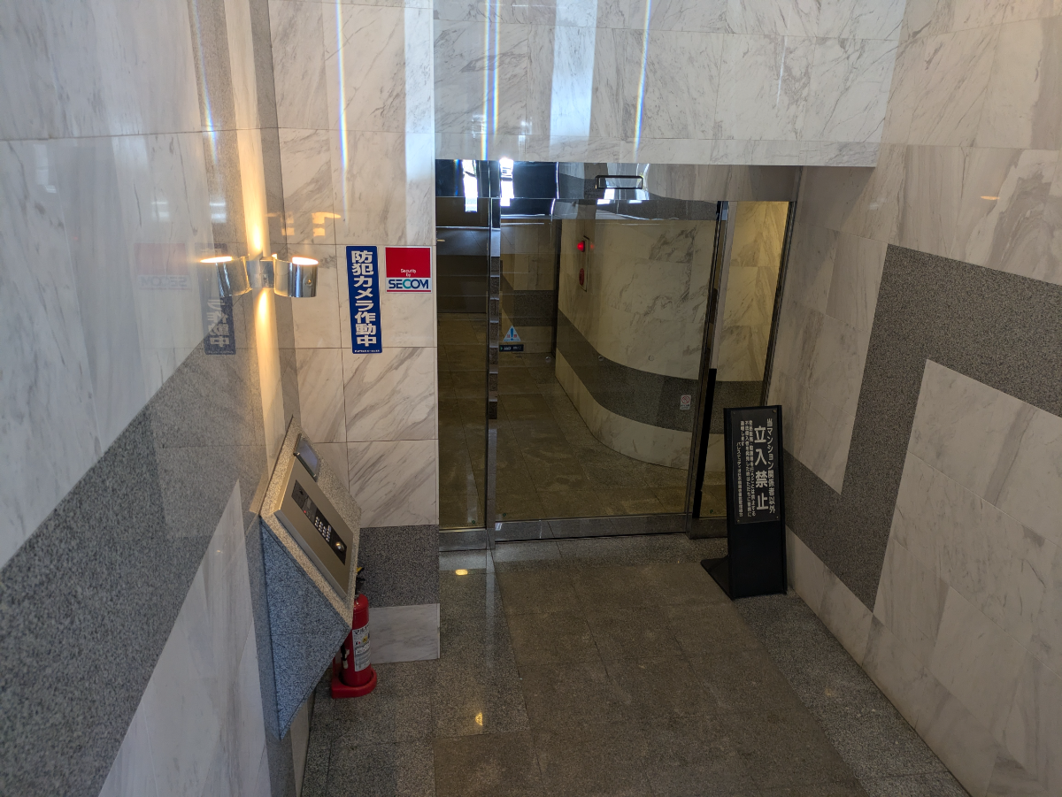 v20260501150758/fresh/building/J00100634106_10
