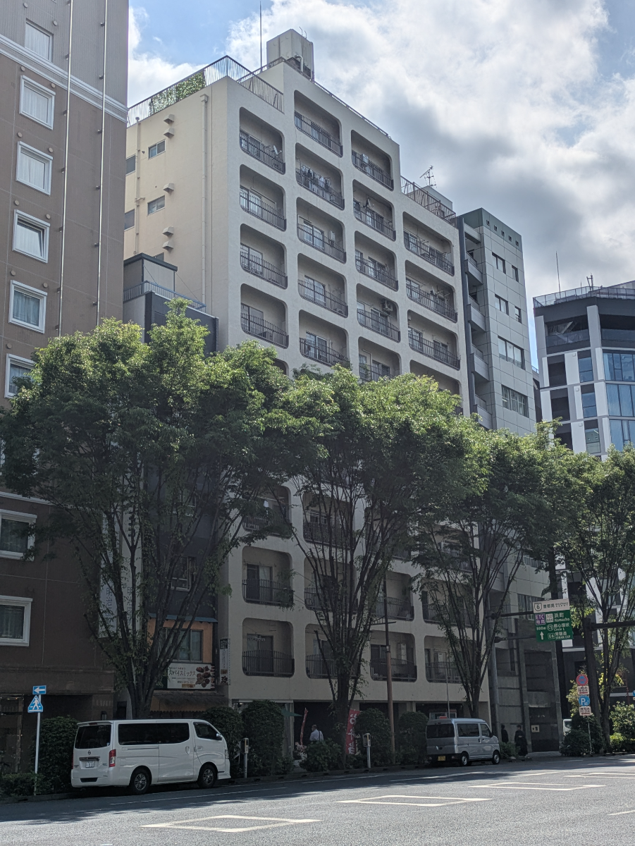 v20260501150758/fresh/building/J00100635733_7