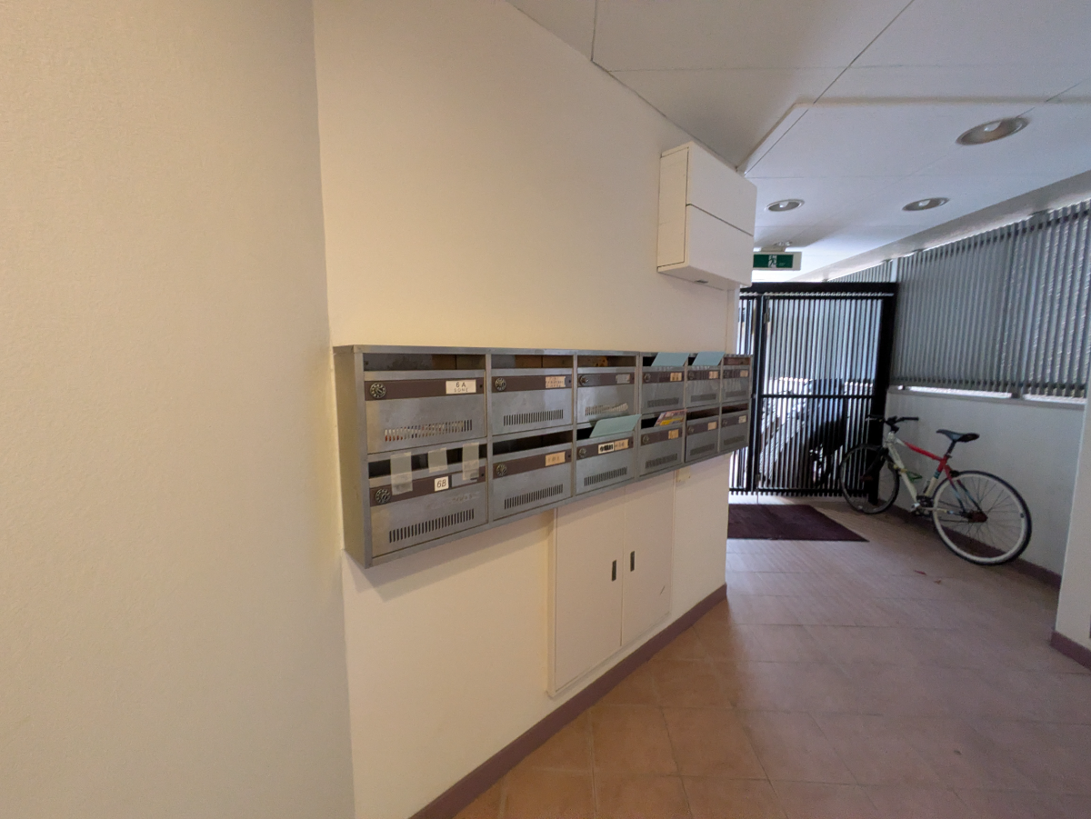 v20260507150901/fresh/building/J00100392712_13